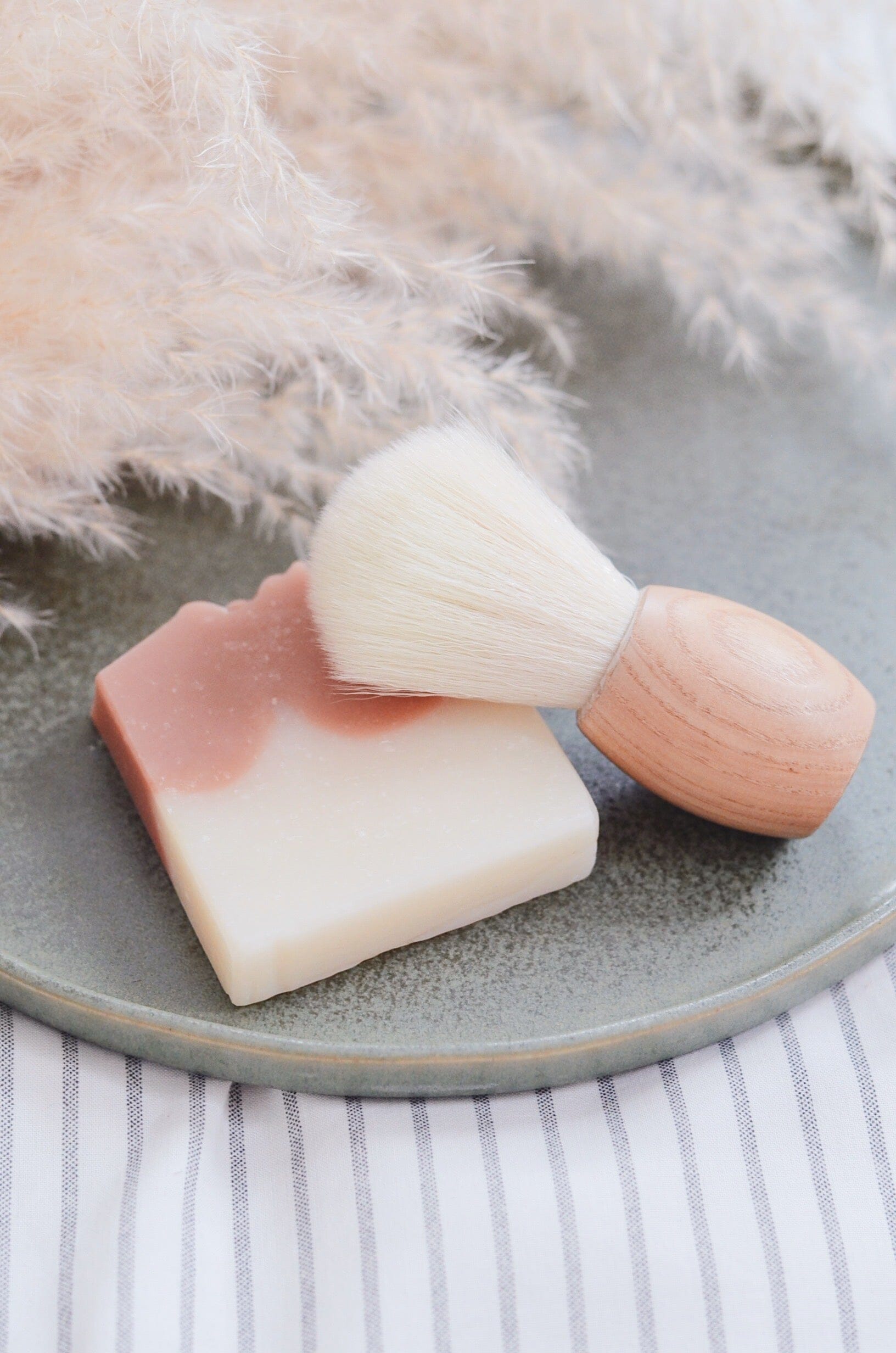 Savon de Rasage Surgras - Argile Blanche Accessoire Homme BAREAYA